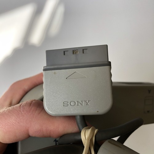 Sony PlayStation PS1 Multitap 4 Controller Adapter SCPH-1070 OEM - Tested - Picture 8 of 8