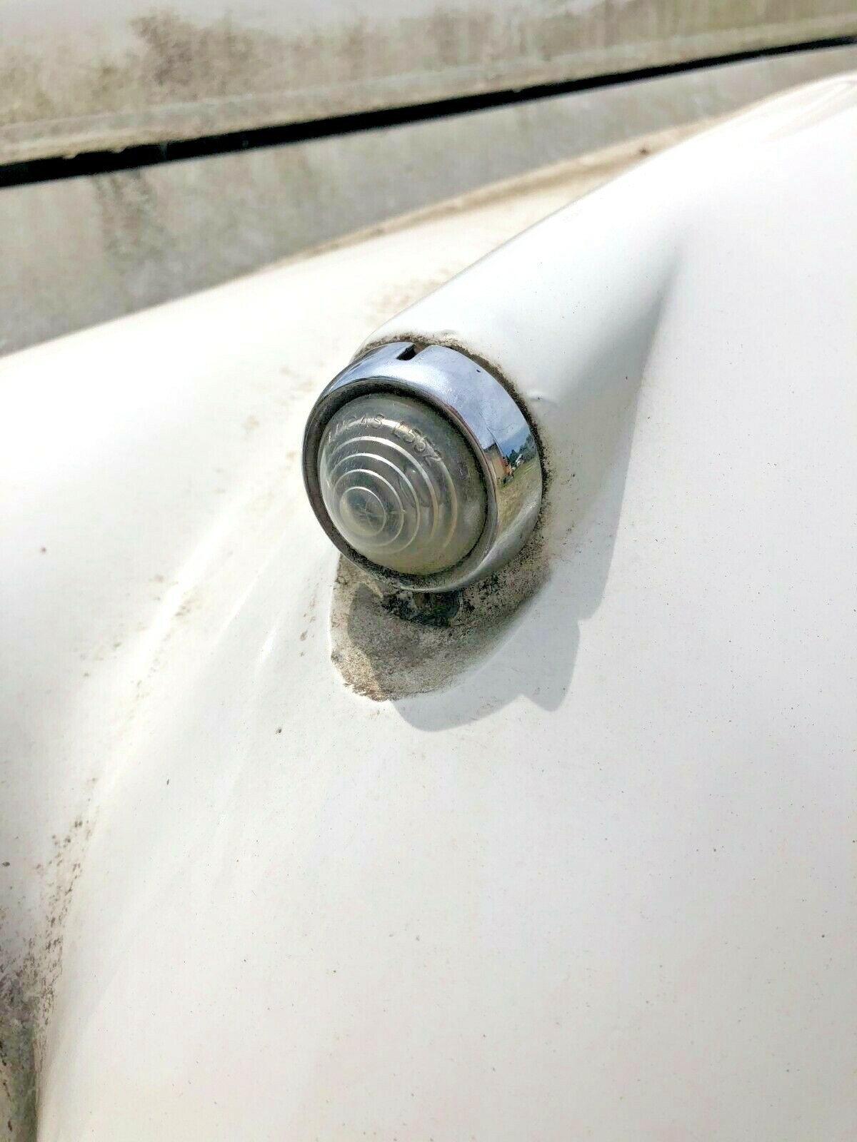 ROLLS ROYCE CLOUD, BENTLEY S TYPE SIDE LIGHT. THE WORLDS LARGEST USED INVENTORY