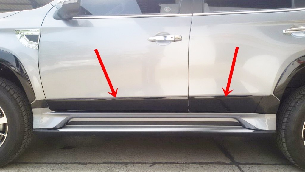 V2 POLYPROPYLENE SIDE DOORS BODY MOLDING TRIMS MITSUBISHI PAJERO