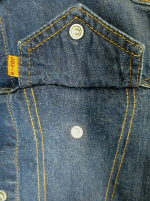 Vintage 1970s Levis Cursive L Orange Tab Lightweight Denim Vintage 1970s Levis Cursive L Orange Tab Lightweight Denim