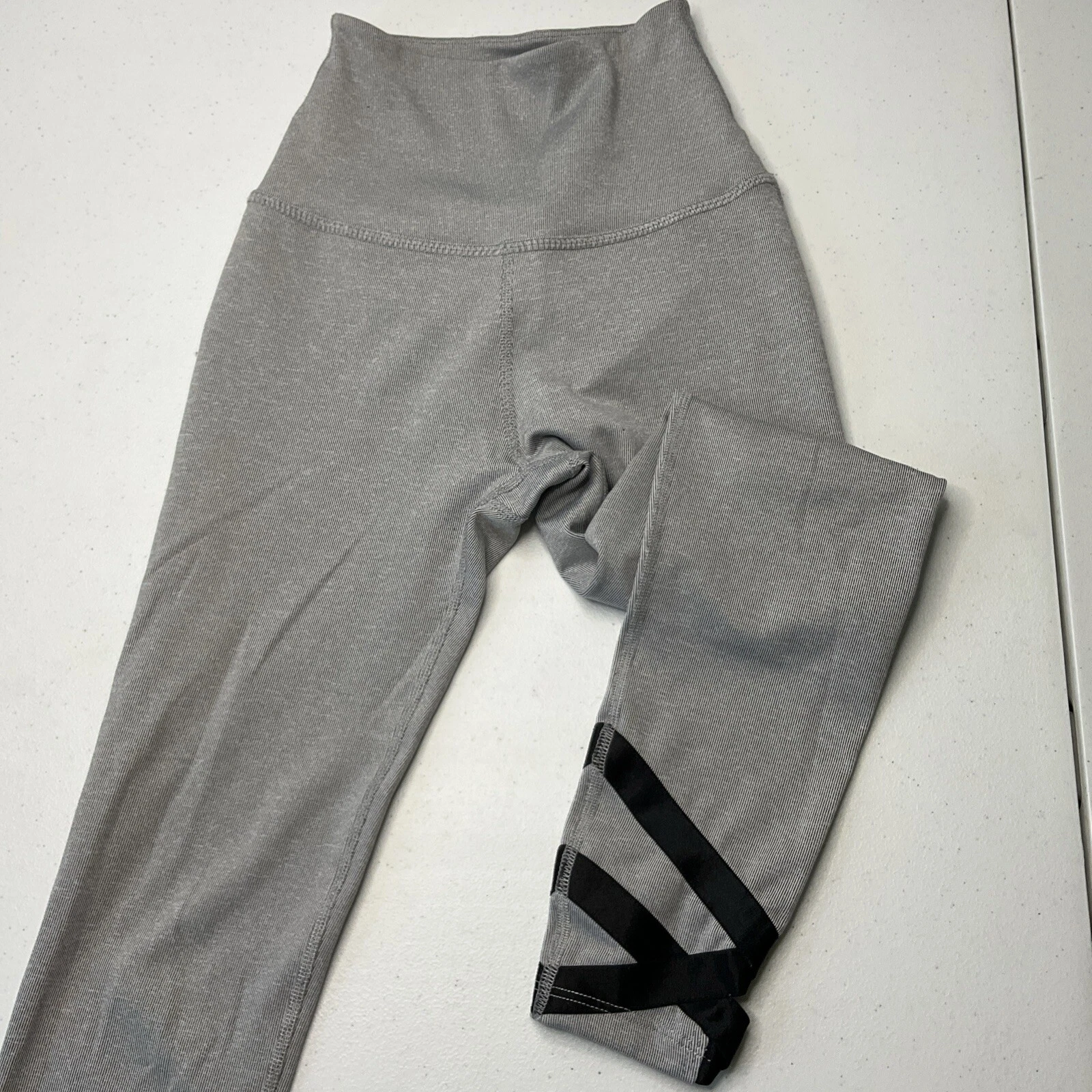beyond-yoga overture strappy ballet high rise pintuck leggings