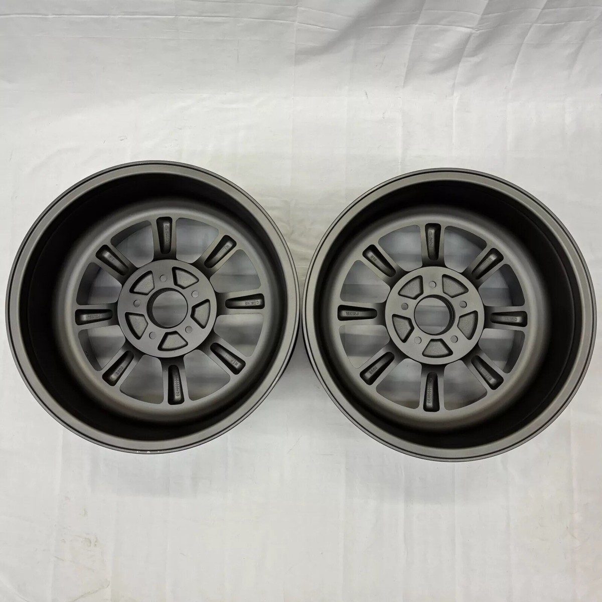RS Watanabe R Type 18x12J ET -51 5H-114.3 Gunmetal Black 2 RS Watanabe R Type 18x12J ET -51 5H-114.3 Gunmetal Black 2