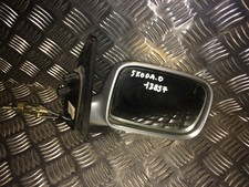 Retroviseur droit (ou coque) Skoda FELICIA