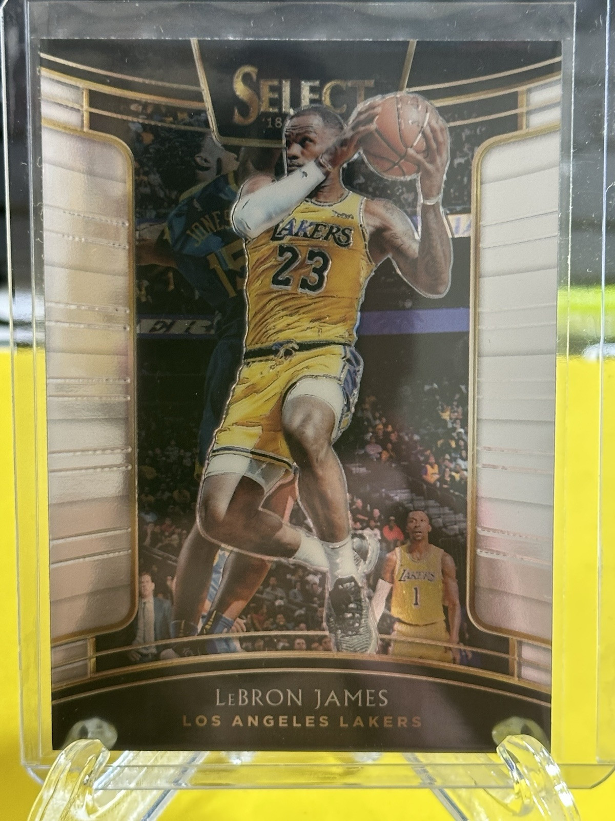 2018-19 Select Lebron James Concourse #11 Los Angeles Lakers