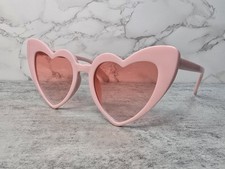 Heart Shaped Sun Shades Valentine Pink Large Frame Sunglasses Eyeglasses Eyewear