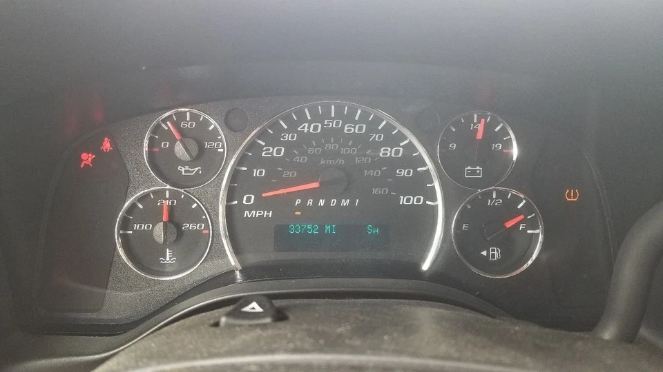 23 CHEVY EXPRESS VAN 3500 SPEEDOMETER INSTRUMENT GAUGE CLUSTER 4.3L 84688155 - Image 2 of 4