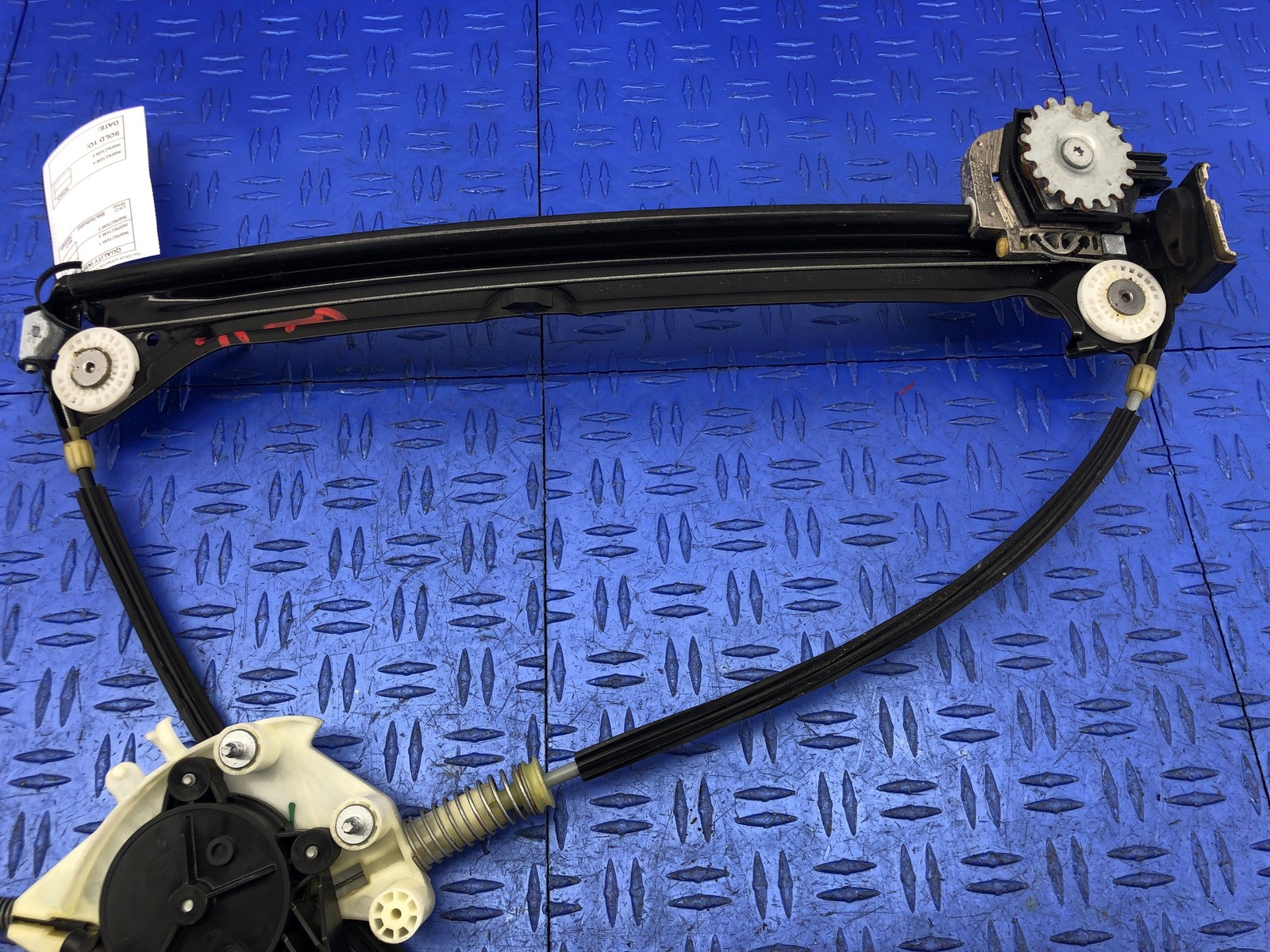 2014-2019 MASERATI GHIBLI FRONT RIGHT DOOR WINDOW GLASS REGULATOR W/ MOTOR OEM