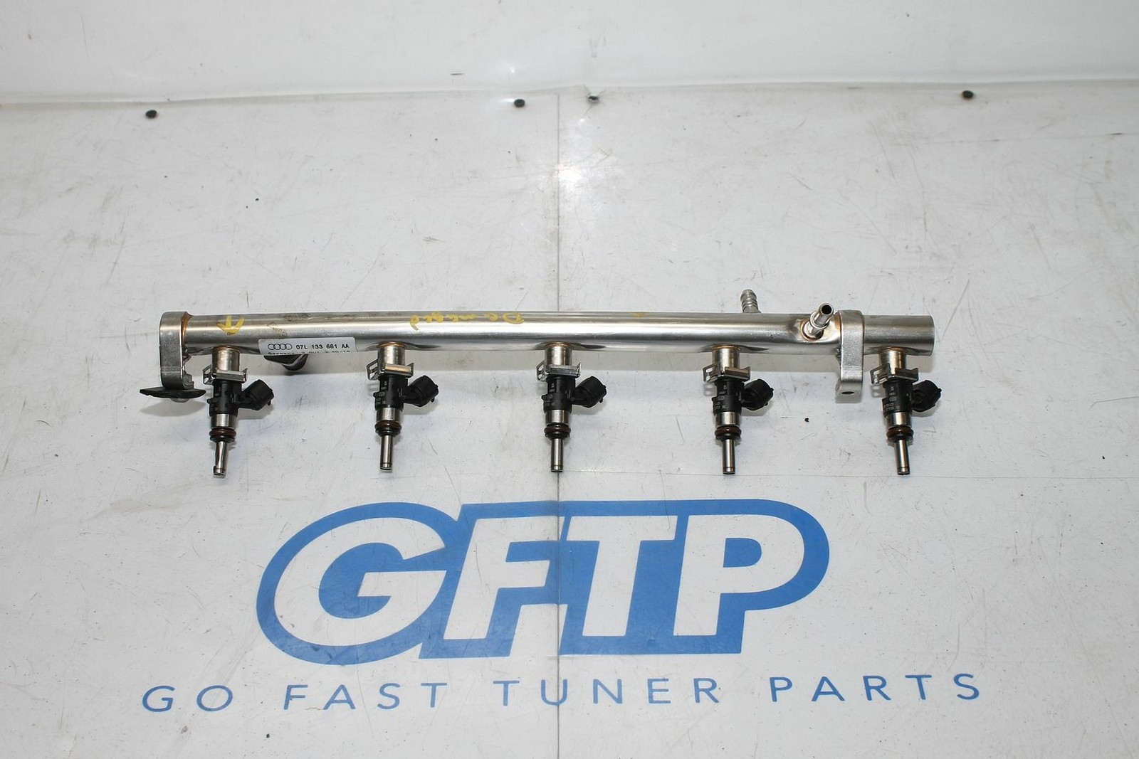 Lamborghini Huracan 2015-2017 Left Fuel rail