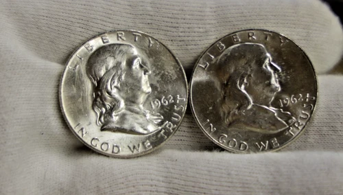 (2) 1962 US Franklin Halves 50c Nice Uncs...