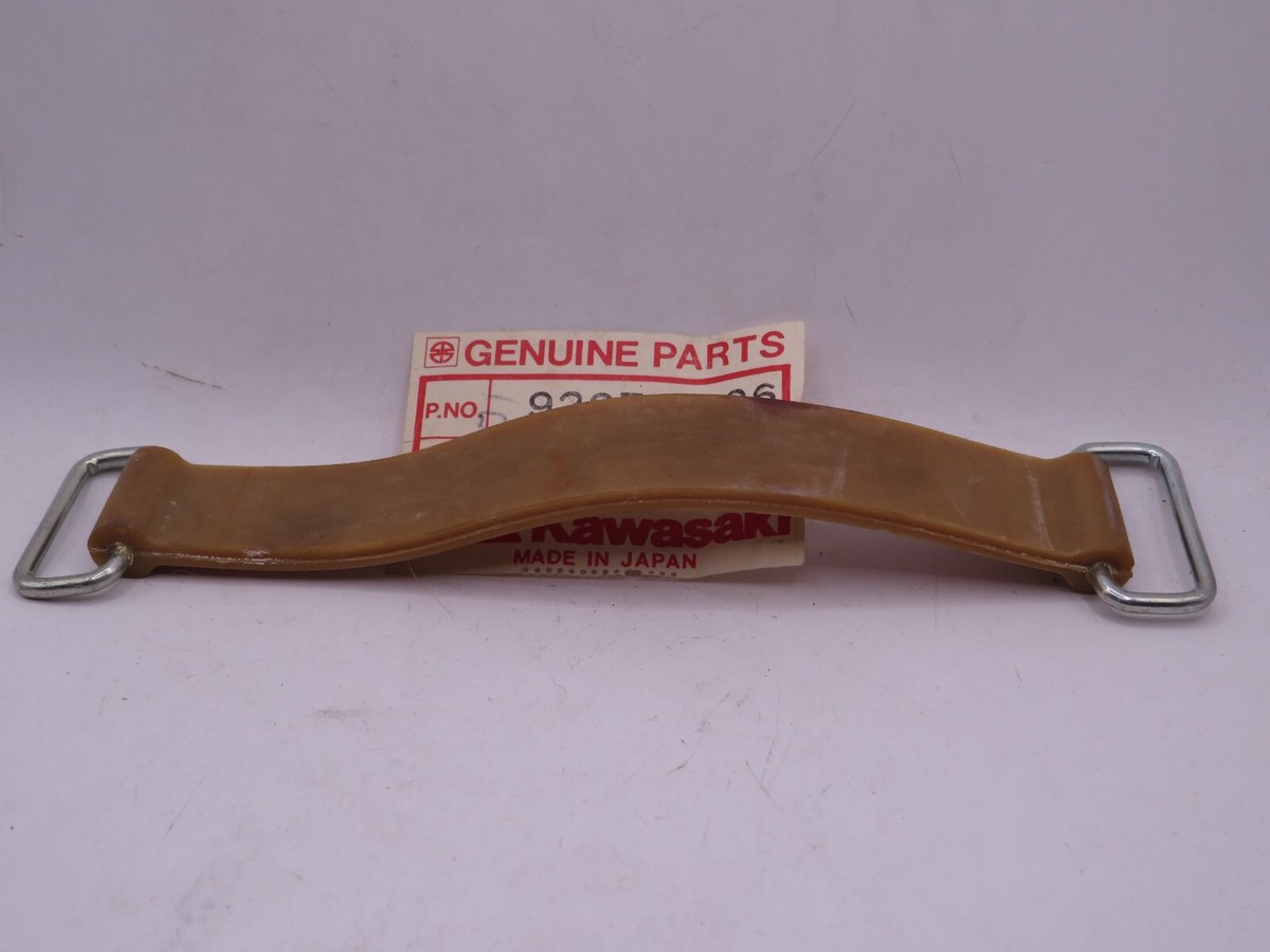 かじゃ　1 20-25 NOS Kawasaki KX125 1974-1976 F11 F12MX Genuine Battery Band Stap