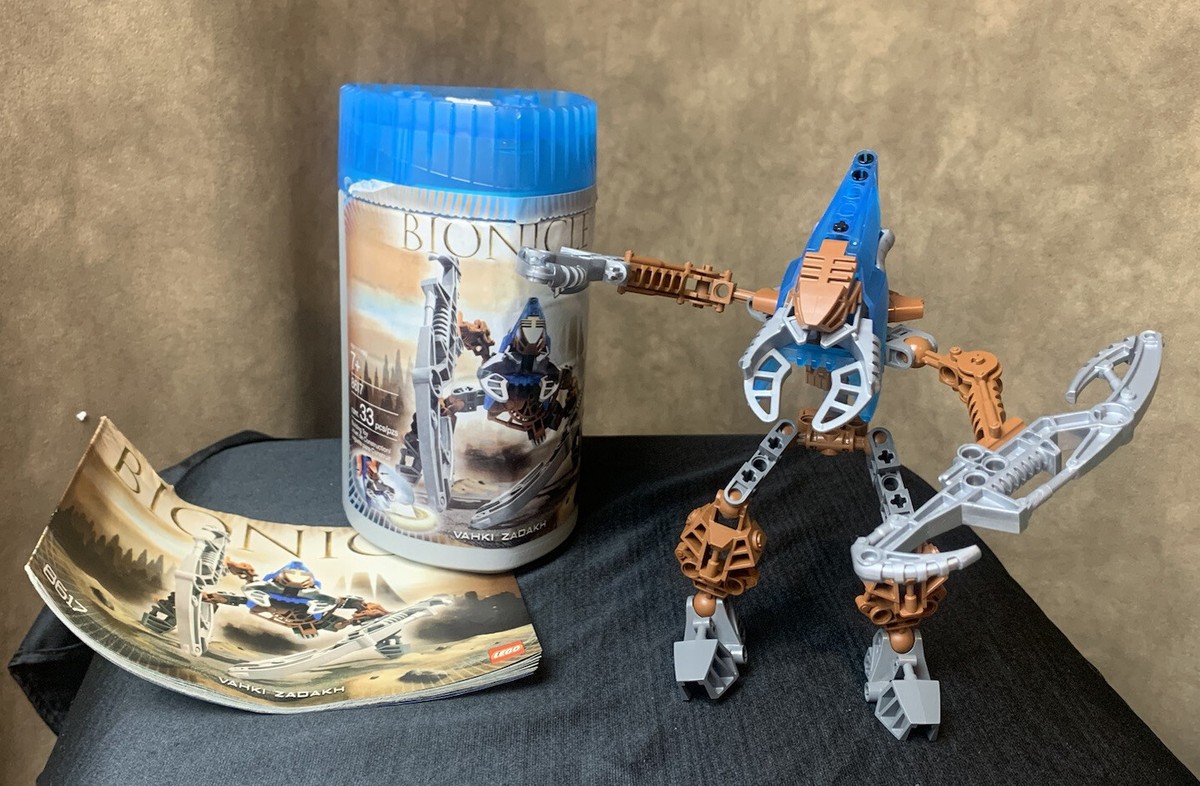 Lego Bionicle Metru Uni Vahki Zadakh 8617 With Manual and Canister