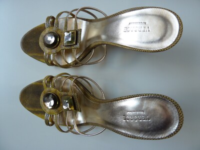 Gianni Versace Slipper, Riemchensandalen, exotisches Karungleder + Swarovski