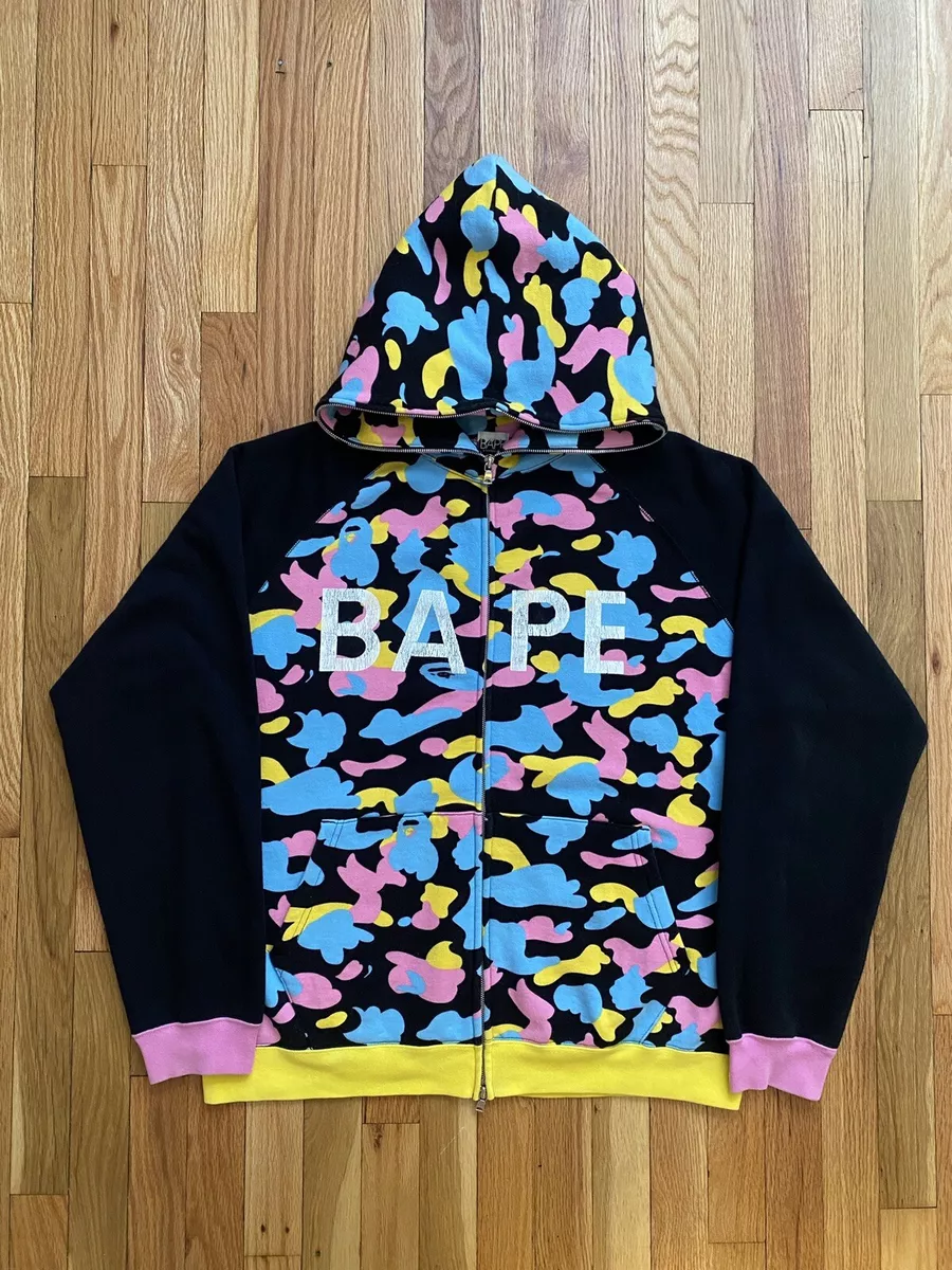 APE  BAPE  KAWS キャンディーカモ　CAMO 迷彩　パーカー　L