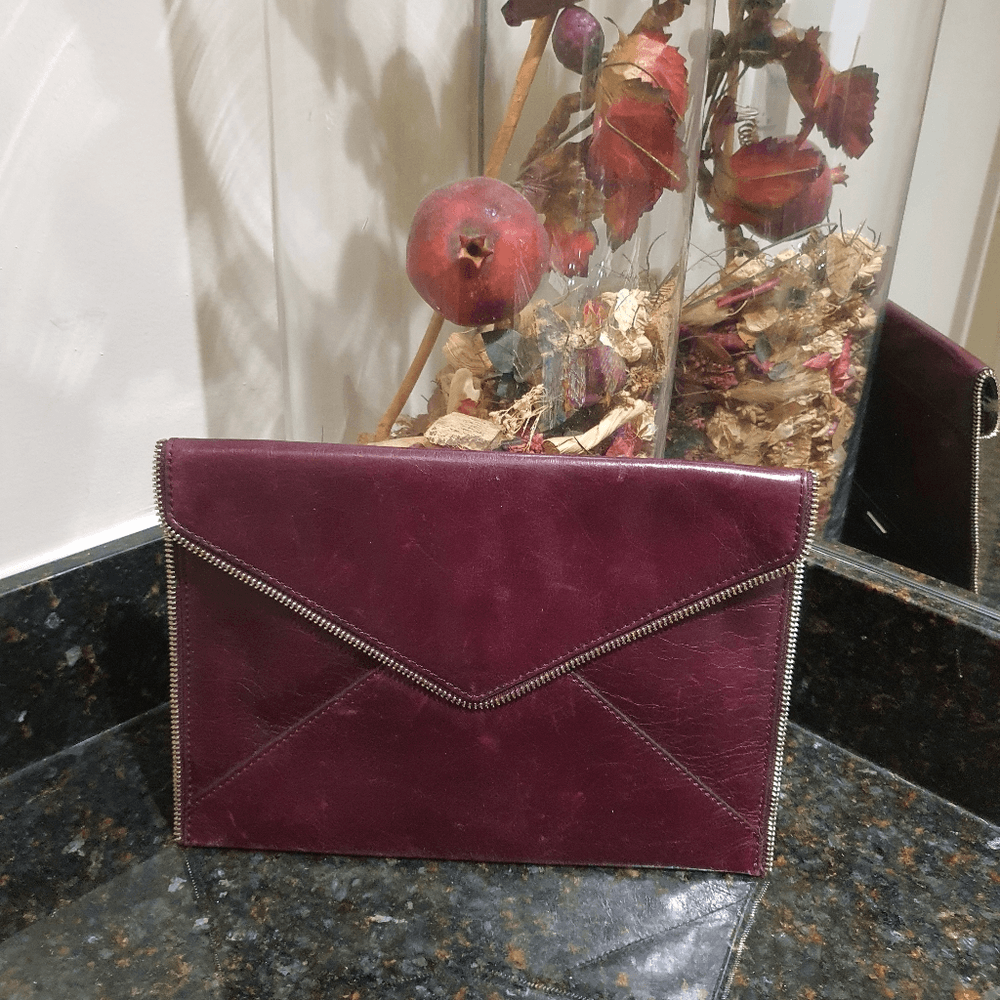 Rebecca Minkoff Leo Envelope Clutch Rebecca Minkoff Leo Velvet