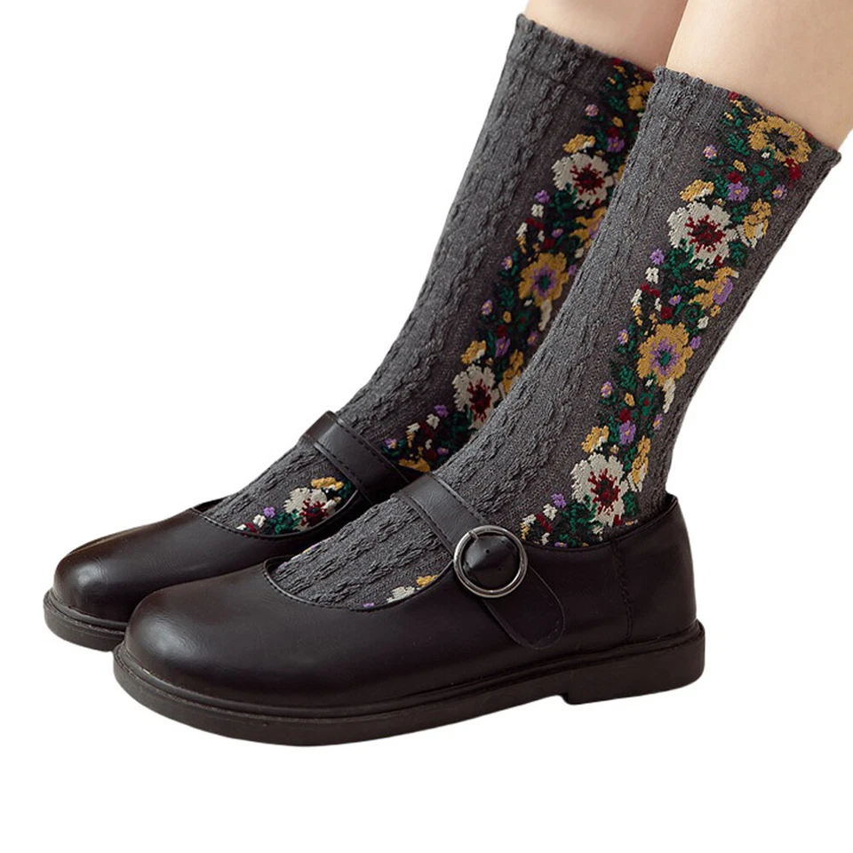 5 Pairs Women Cotton Flower Mid Calf Stretch Elastic Sports Floral Crew Socks - Image 2 of 4