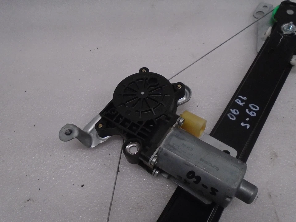 Motor regulador ventana lado conductor trasero izquierdo Volvo S60 2001-2009 OEM VI70279 Foto 4 de 4