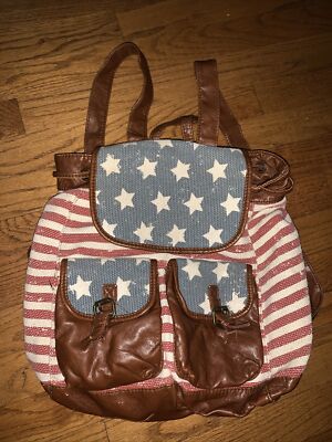 Mudd Canvas Star Print Backpack in Navy and Cream Mudd | Bags | Mudd Vintage Style Floral Blue Backpack | Poshmark main image 2
