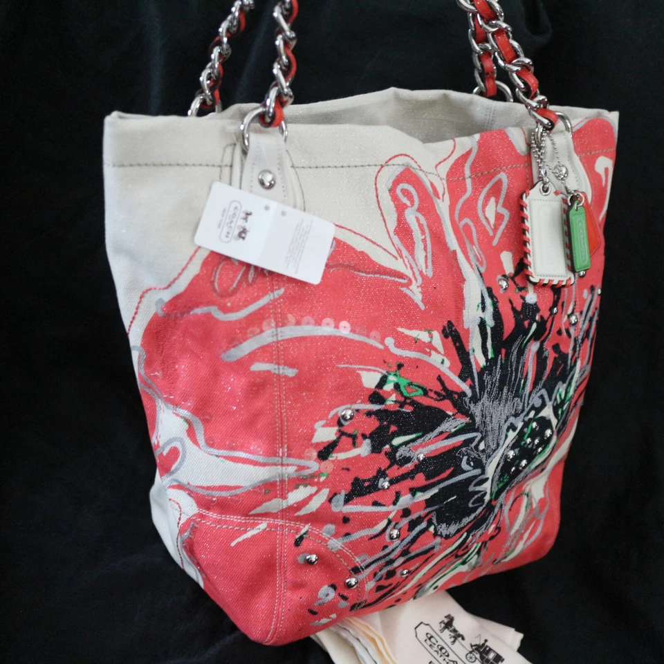 NUEVO CON ETIQUETAS COACH 19027 Lentejuelas Tachuelas Floral Lona Grande Bolso de Hombro Cartera NUEVO $398 Foto 2 de 4