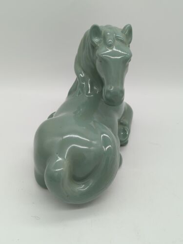 Sculpture statue en céramique poterie de cheval vert 11" MCM milieu du siècle moderne - Photo 1 sur 13