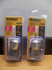 DEWALT DW4901 1 Inch Carbon Crimp Wire 