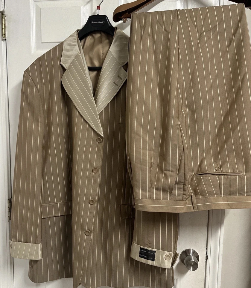 Traje Fortino Landi Para Hombre 3 Piezas Gángster Rayas 54R/48W con Chaleco Bronceado ¡VER FOTOS!! Foto 2 de 4