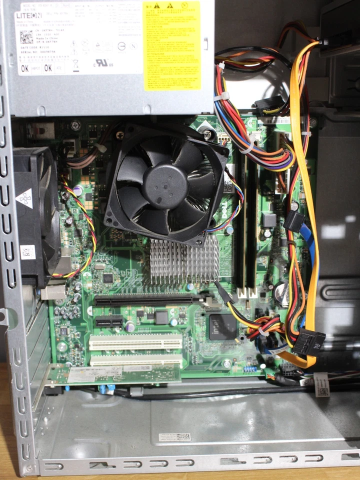 Dell Vostro 230 D07M Tower WORKS - Intel Core Duo E7500 2.93GHz, 4GB Ram, No HDD - Image 2 of 4