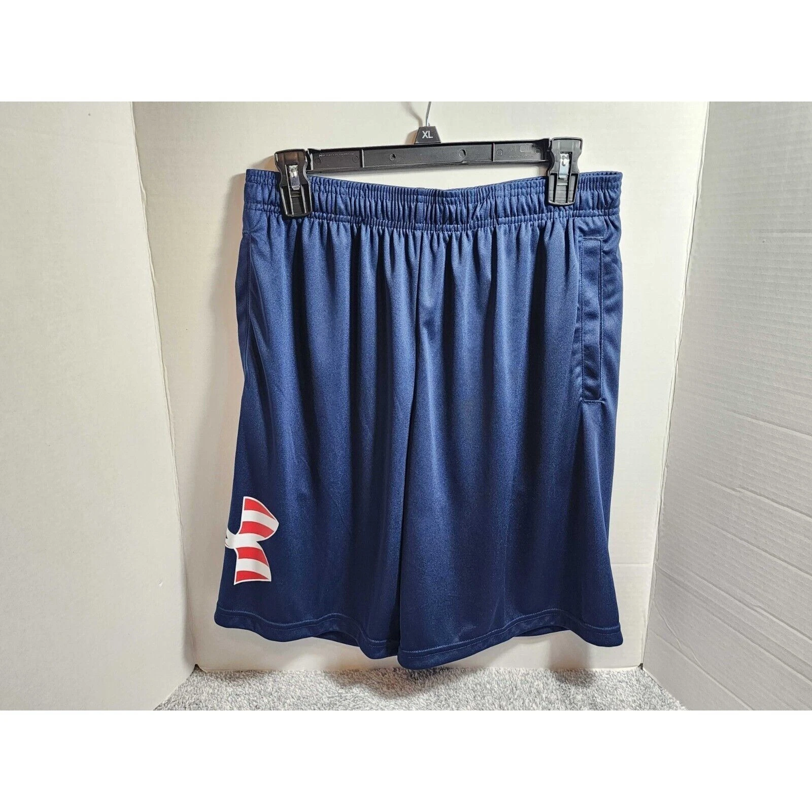 Under Armour Freedom Tech USA Flag Loose Shorts Men's Medium Navy NWT 1359349
