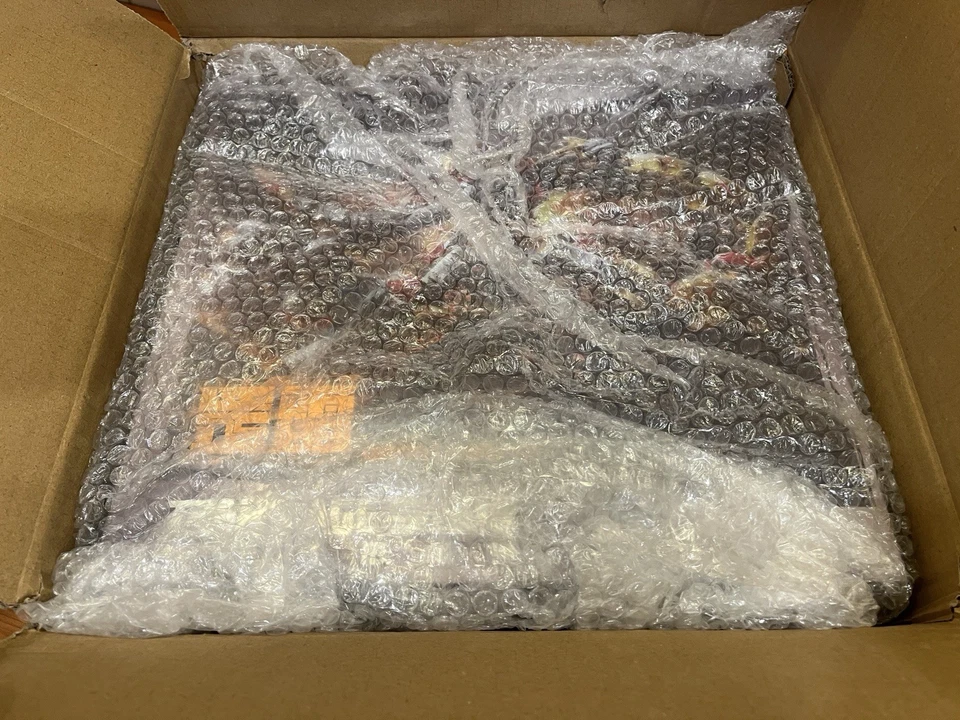 Transformers Cang-Toys Longyan 04 Brontosolid Sludge G1 Dinobots MISB - Brownbox - Immagine 3 di 4