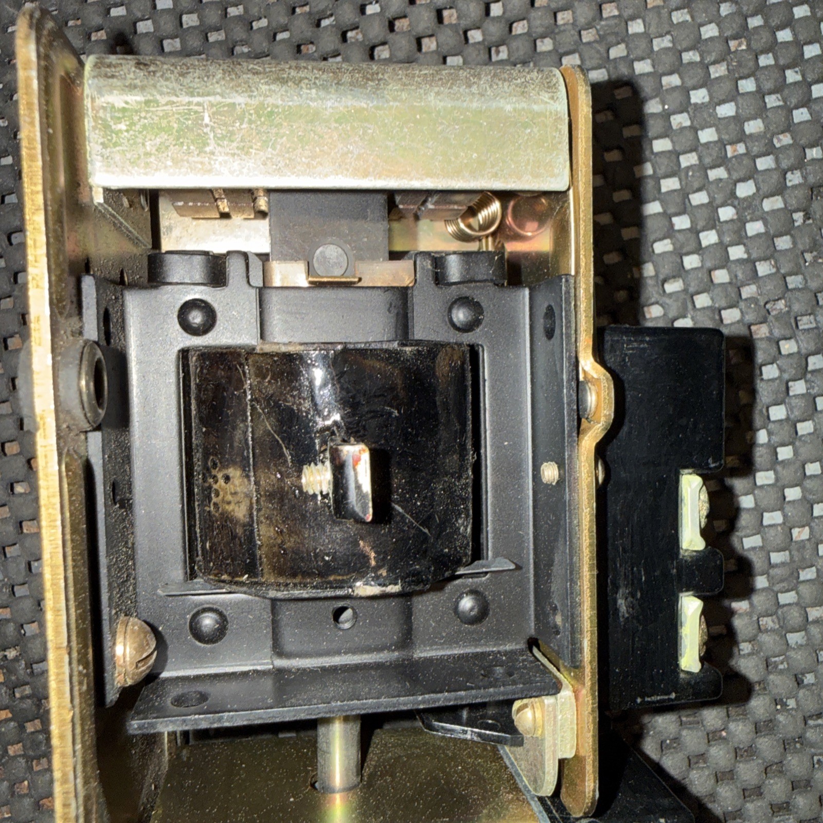 Allen Bradley Time Delay ON Drop-Out Relay 849-ZOD331 Series B