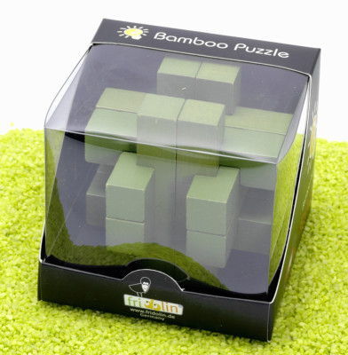 Fridolin IQ Test Bambus Puzzle Knobel 3D Balken Konstrukt grün 9 x 8,5 x 9 cm