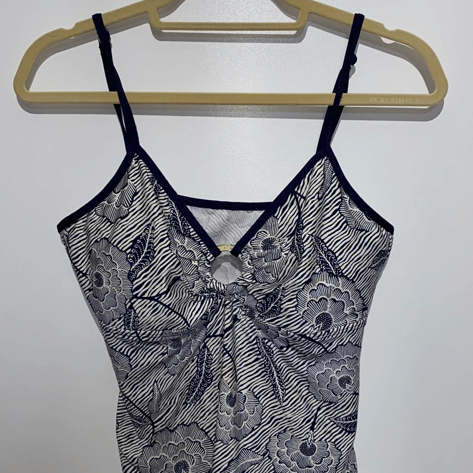 Tankini de natación Nautica para mujer sin mangas escote en V floral azul talla 18 Foto 2 de 4