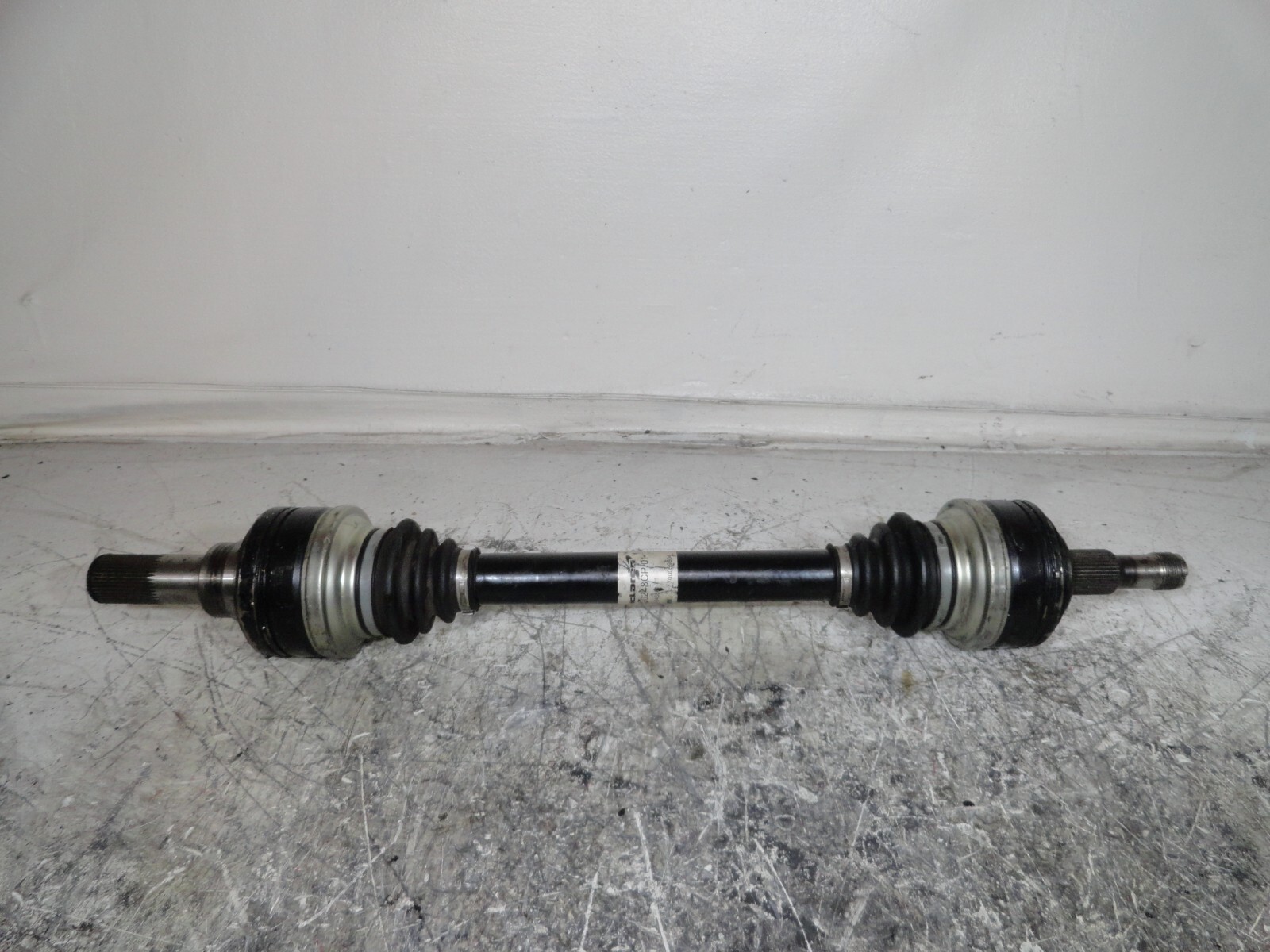 McLaren MP4 12C Spider 2012 Rear Axle Shaft Driveshaft 11G0248CP.01