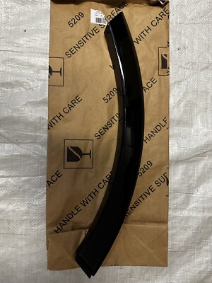 2017 2018 2019 AUDI Q7 REAR RIGHT SIDE WHEEL OPENING MOLDING 4M0 854 820 E OEM