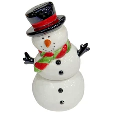 Vintage Stacking Snowman Hat Scarf Carrot Nose Novelty Salt and Pepper Shakers
