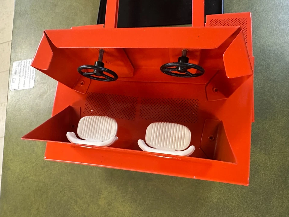 1/16 Scale Allis Chalmers " Here Comes Da Judge" Puller Tractor Sled - Image 3 of 4