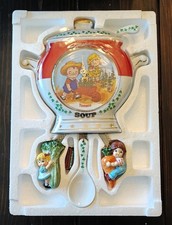 The Campbell Kids Tomato Soup Porcelain Wall Clock Danbury Mint 1997 NEW