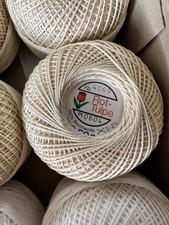 50 g MEZ farbecht Strick- & Häkelgarn 100% Baumwolle Rot-Tulpe,beige, Farbe 4069