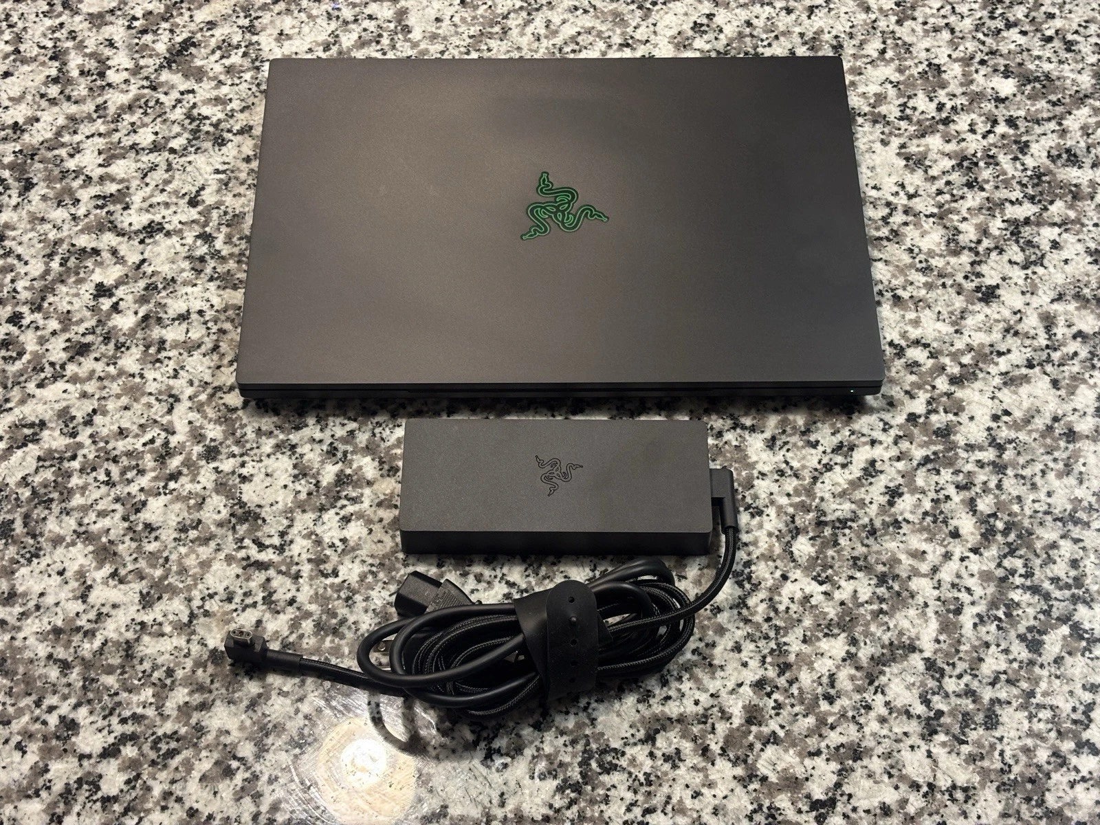 Blade 16 - Thumbnail 4