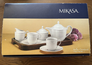 Mikasa Italian Countryside 7-Piece Tea Set White Ceramic Ribbed w/ Lid