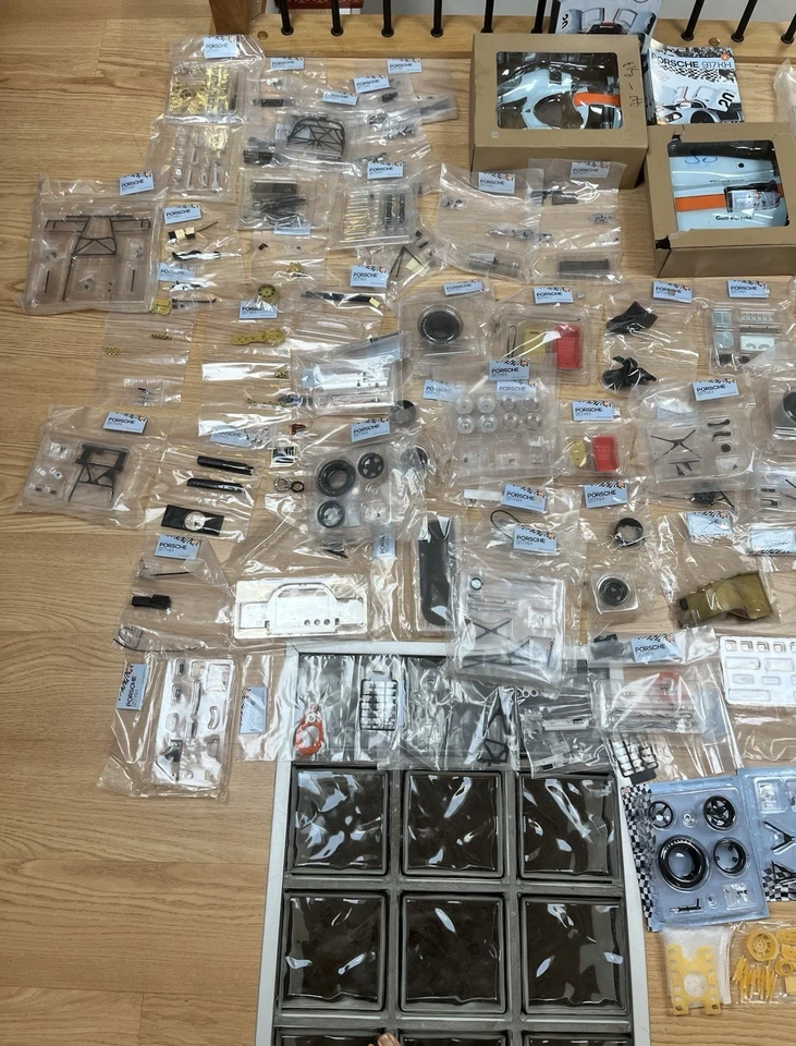 IXO 1/8 Porsche 917K Gulf  LeMans Full Kit 1-100 Più Extra (no Pocher) - Immagine 4 di 4