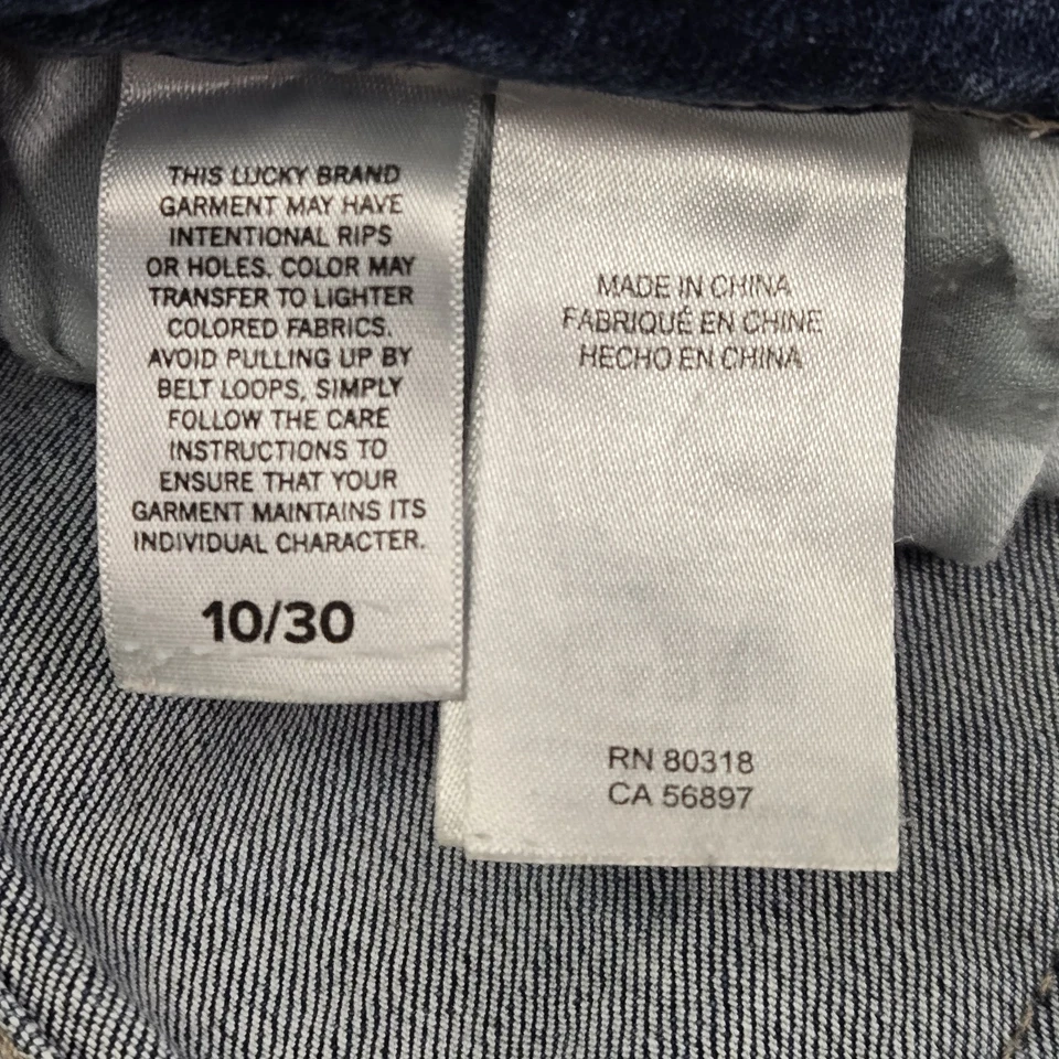 Lucky Brand Women Shorts 10/30 Blue Denim The Roll Up 6" Inseam - Image 4 of 4