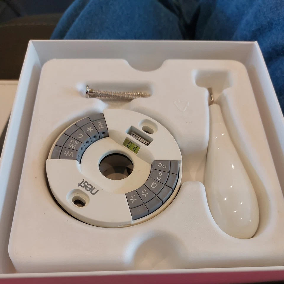 Google Nest 1ª Generación Termostato de Aprendizaje Plateado T100577 Solo Piezas Foto 2 de 3