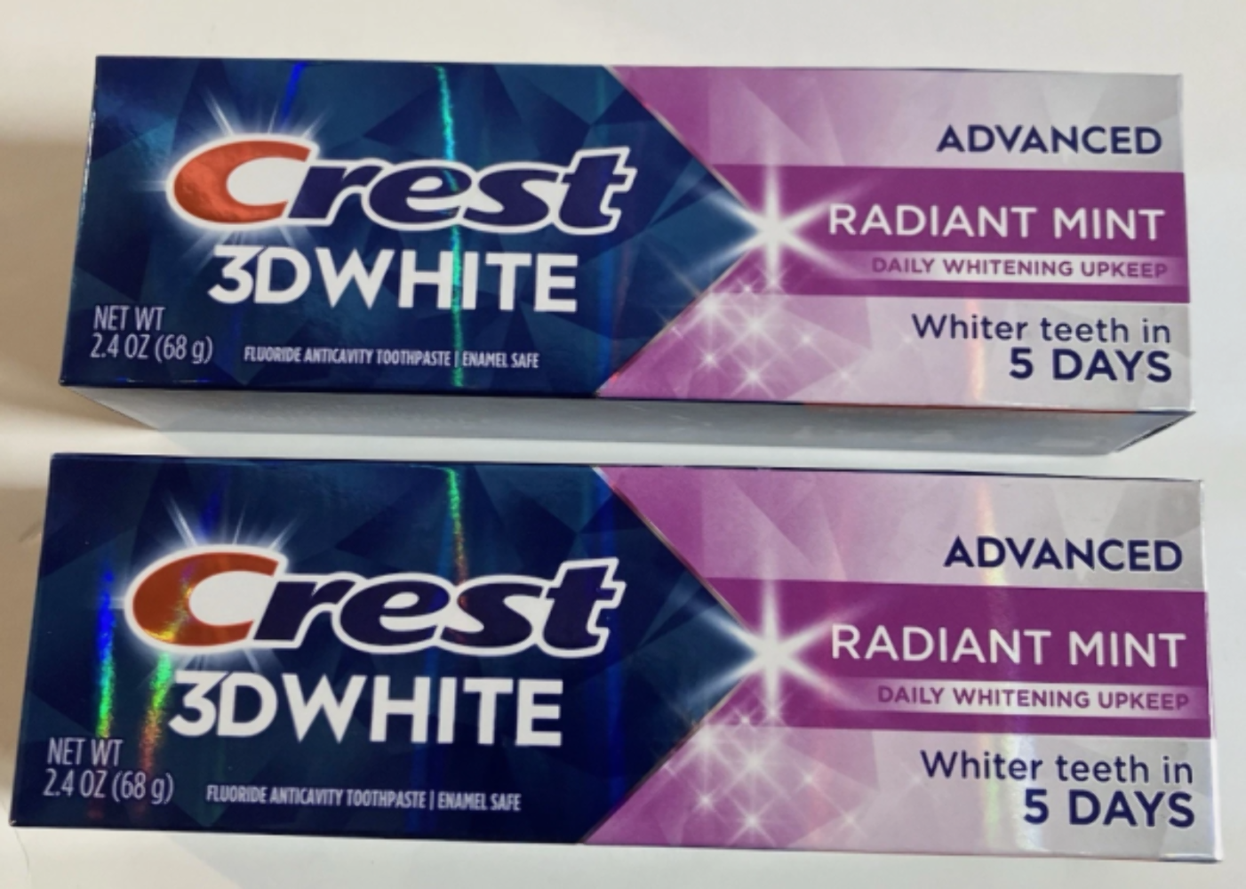 2x Crest 3D White Advanced Teeth Whitening Toothpaste, Radiant Mint, 2. ...