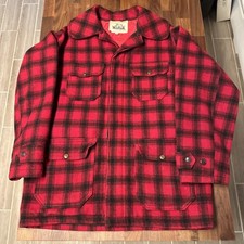 Vintage Woolrich Buffalo Plaid Hunting Jacket SIZE 40 Med Wool Nice No Holes
