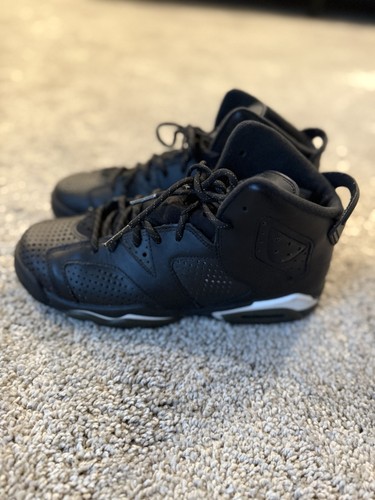 Nike Jordan 2016 Air 6 Retro Black Cat Shoes 384665-020 Size 6Y - Picture 1 of 5