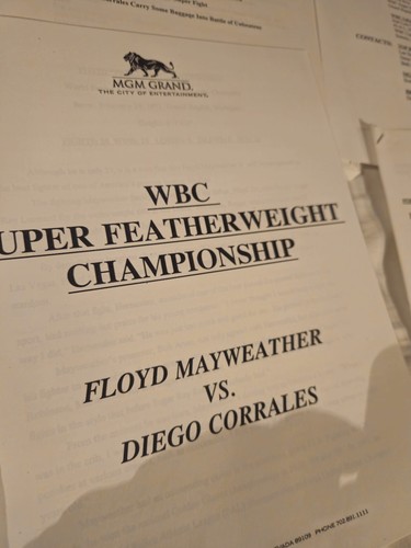 FLOYD MAYWEATHER JR vs DIEGO CORRALES PRESS PAPERS MEDIA INFO MGM GRAND VEGAS - Bild 10 von 10