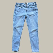 Levi's 711 Skinny Jeans Women's Size 31x30 Light Wash Denim Stretch Blue Pants