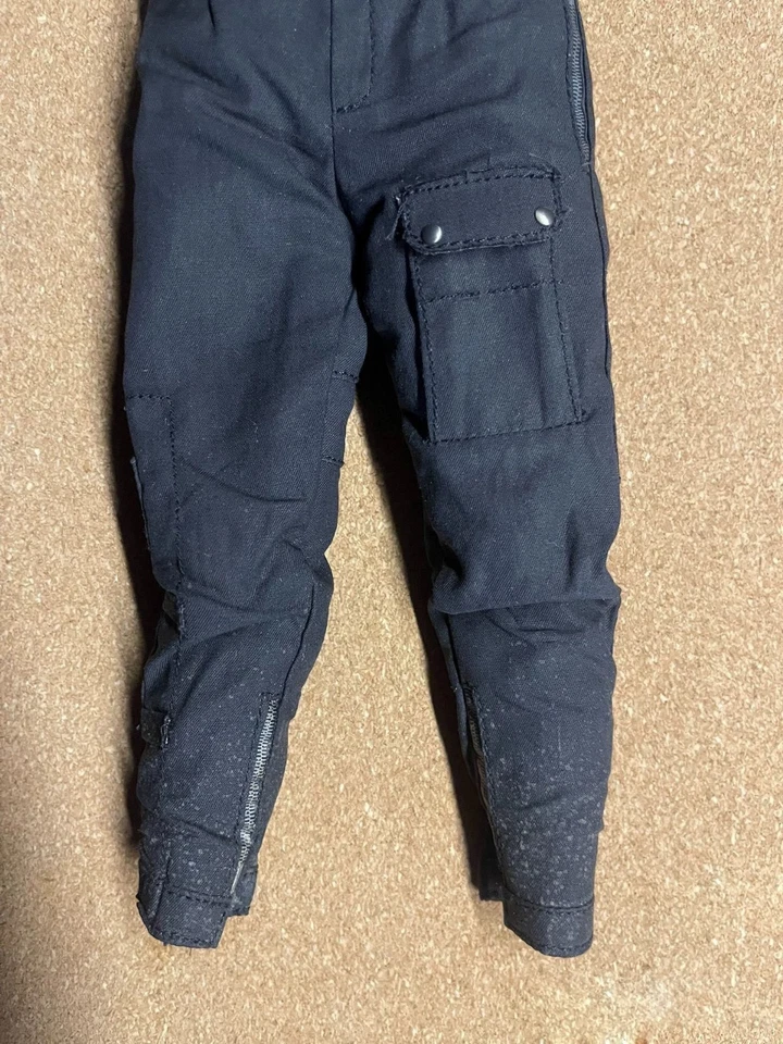 1/6 Pants Figure Hot Toys HT MMS804 No Time To Die James Bond (Commando Outfit) - Image 3 of 3