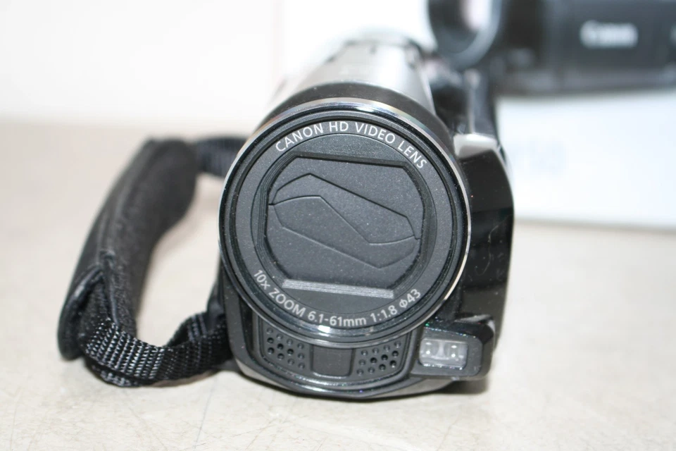 Videocámara flash AVCHD Canon VIXIA HF M50 Full HD 1080p 8 GB con tarjeta SD de 32 GB probada Foto 4 de 4