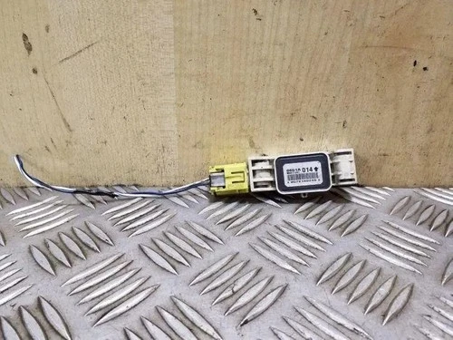Airbag deployment crash sensor